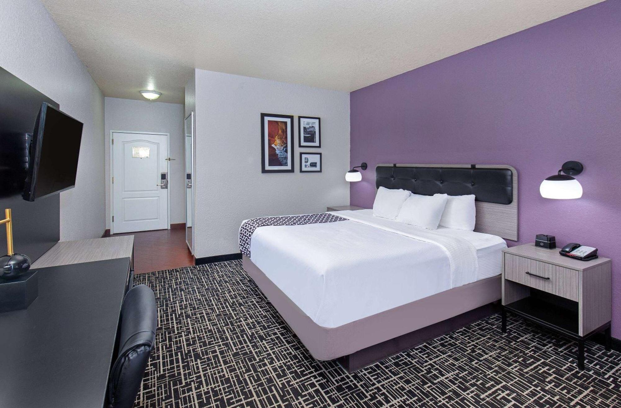 La Quinta By Wyndham Bowling 3*