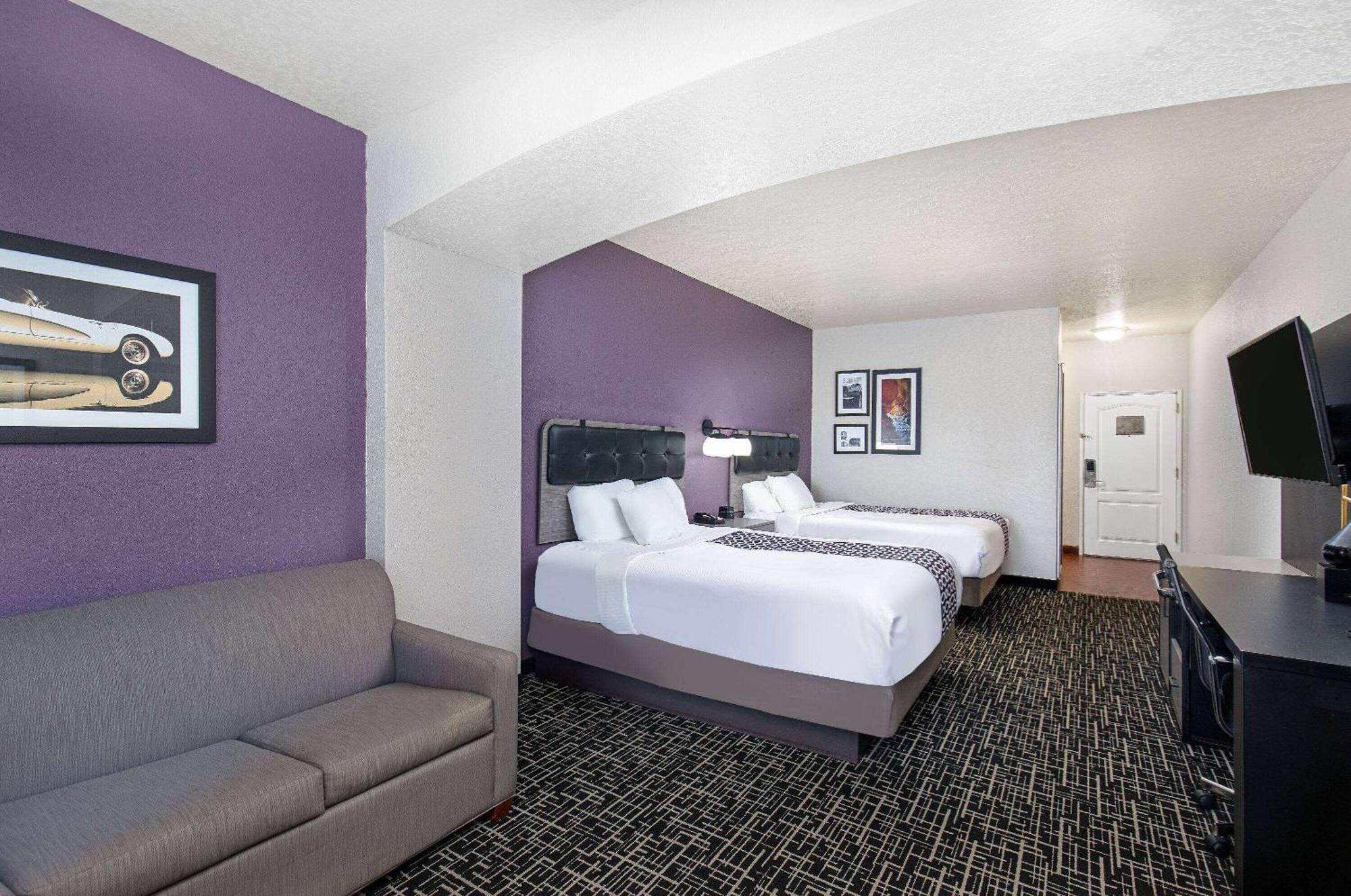 La Quinta By Wyndham Bowling