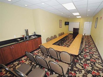 La Quinta By Wyndham Bowling