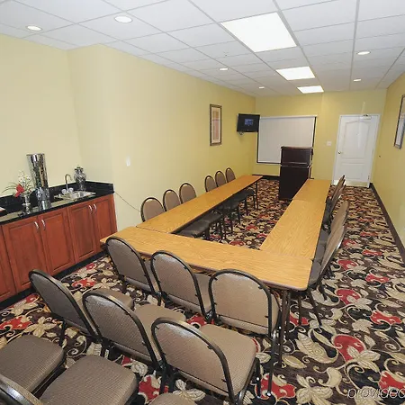 La Quinta By Wyndham Bowling Green 